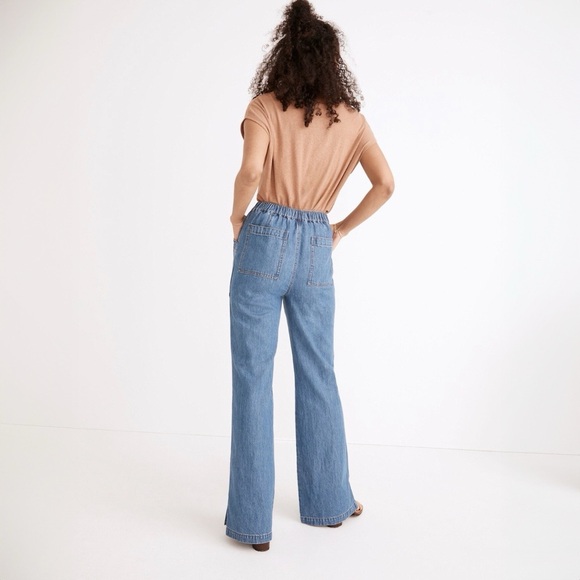 Madewell Denim Pull-On Flare in Reeves Wash - Effortless Chic - Picture 3 of 10